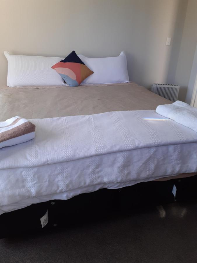 Intrepid Bed & Breakfast Christchurch Dış mekan fotoğraf